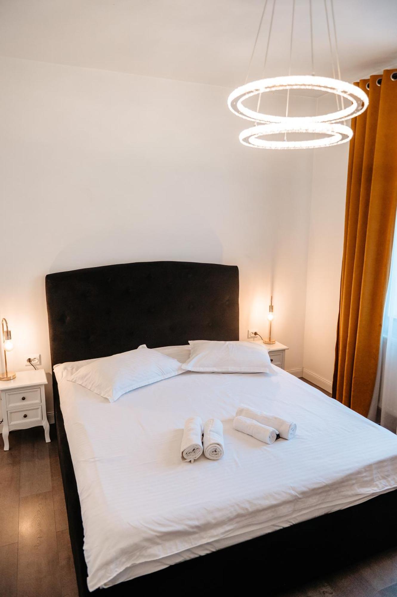 Central Nest Turda Ngoại thất bức ảnh